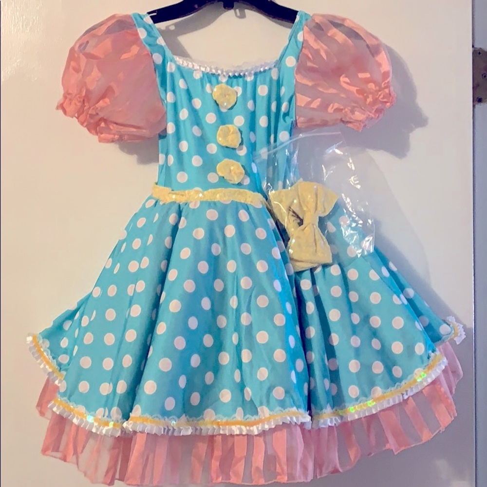 NEW REVOLUTION DANCE COSTUME